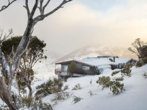 Guthega Inn, Perisher Valley